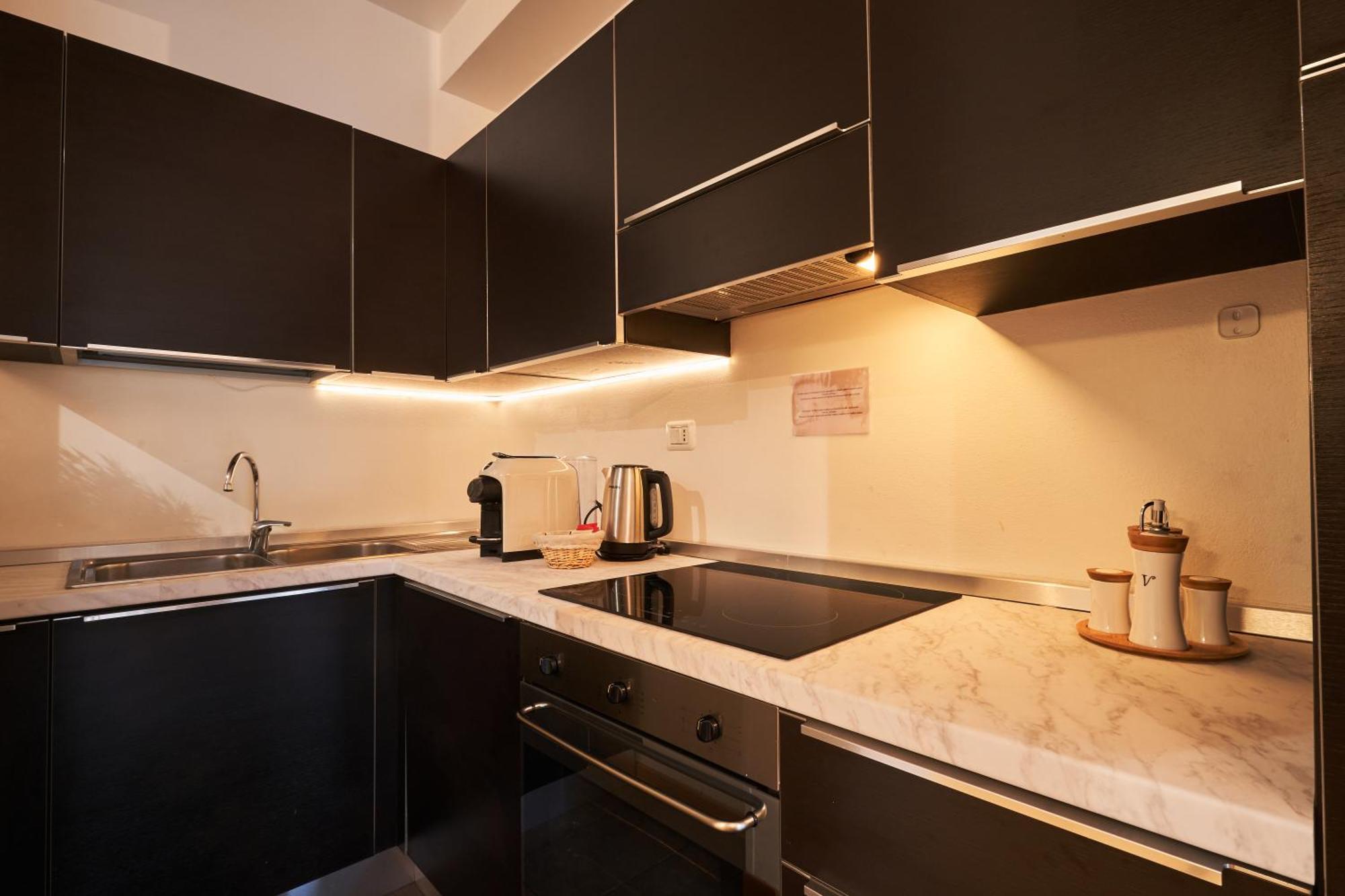 Gallery Suite The Turin Center Apartment 5 Floor, Free Garage, Big Terrace Exteriér fotografie