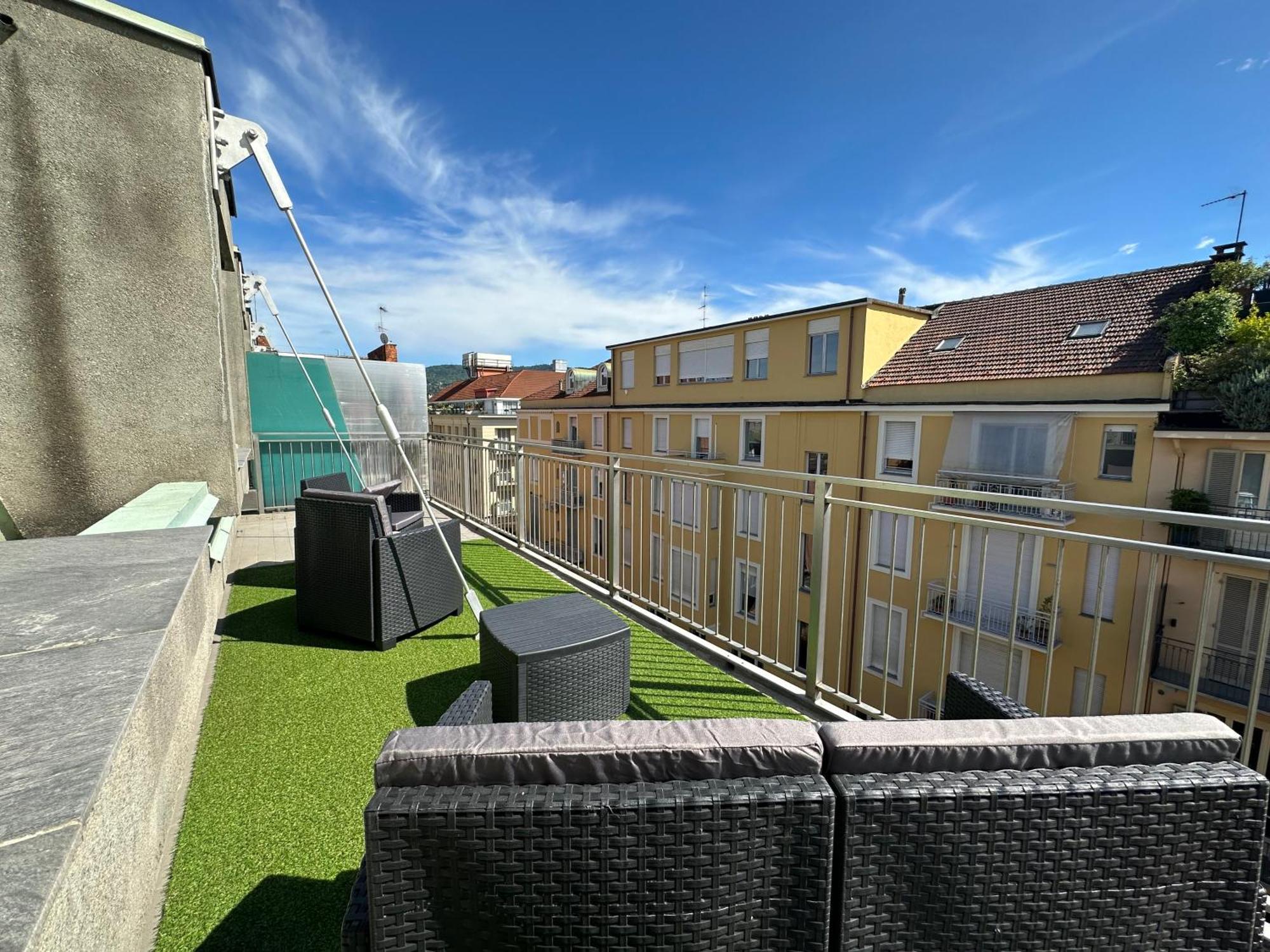 Gallery Suite The Turin Center Apartment 5 Floor, Free Garage, Big Terrace Exteriér fotografie